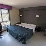 Ξενοδοχείο Bilbi 2*
