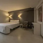 Bilbi Ξενοδοχείο 2*